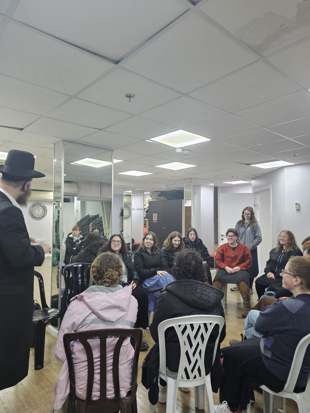 רגע מתוך שבת ומקרבן בבני ברק